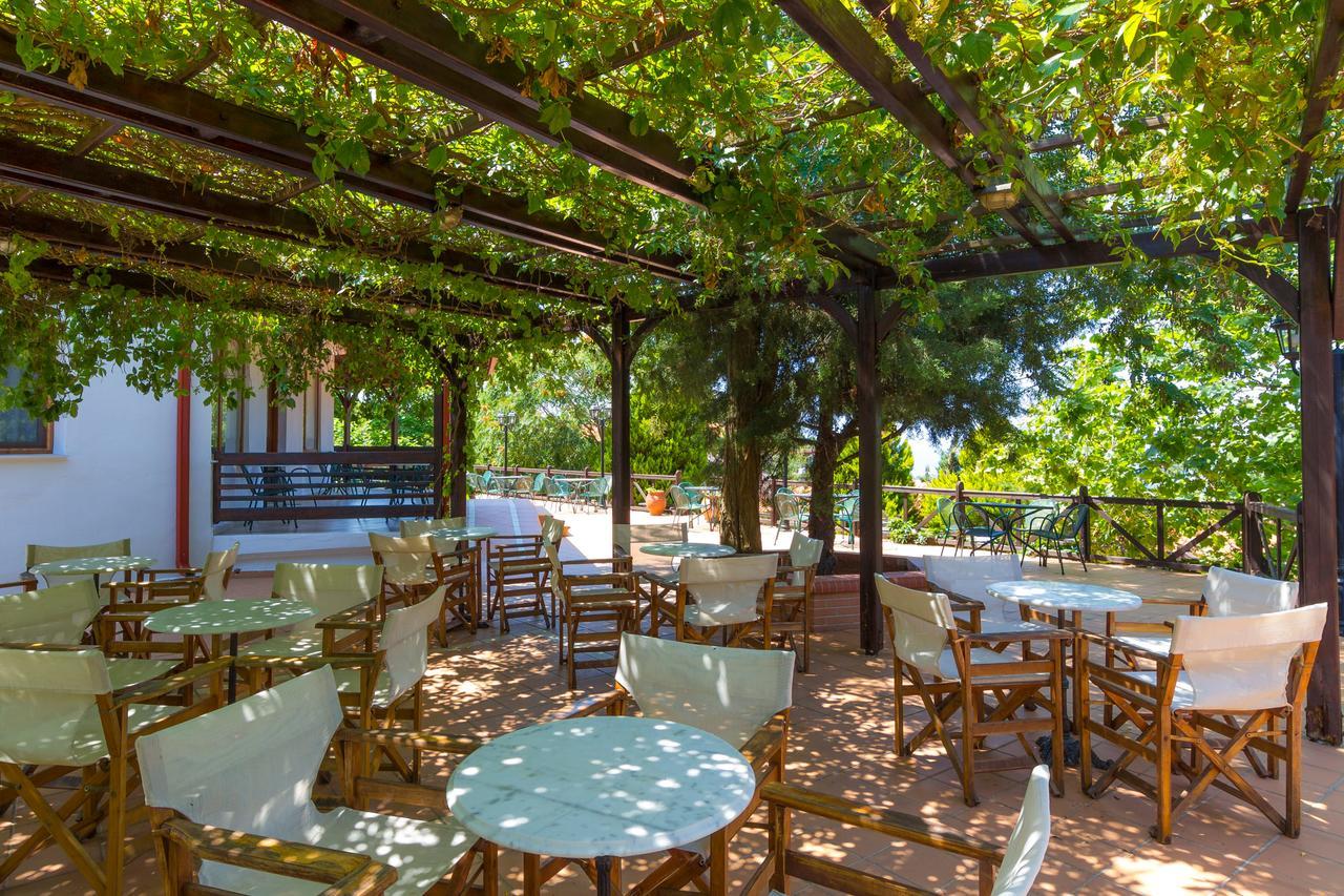 מלון Marónia Filosxenia Roxani Country House מראה חיצוני תמונה