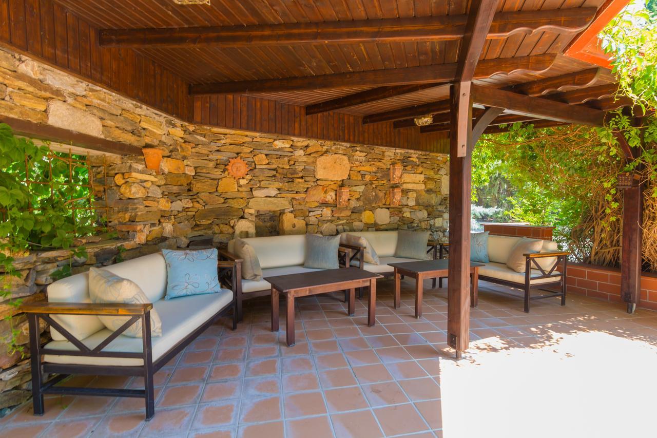 מלון Marónia Filosxenia Roxani Country House מראה חיצוני תמונה